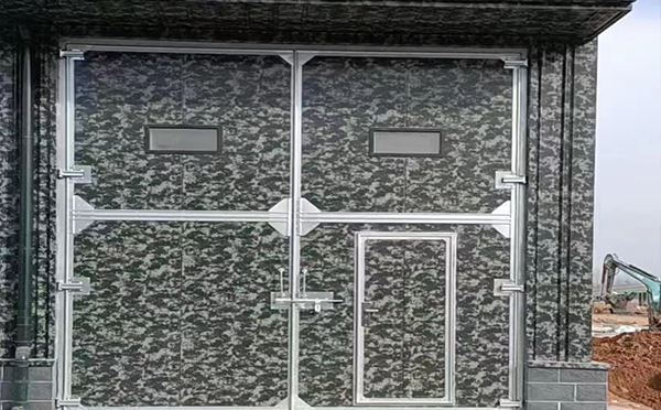 长武工业平开门