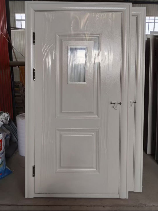 长武学校教室门