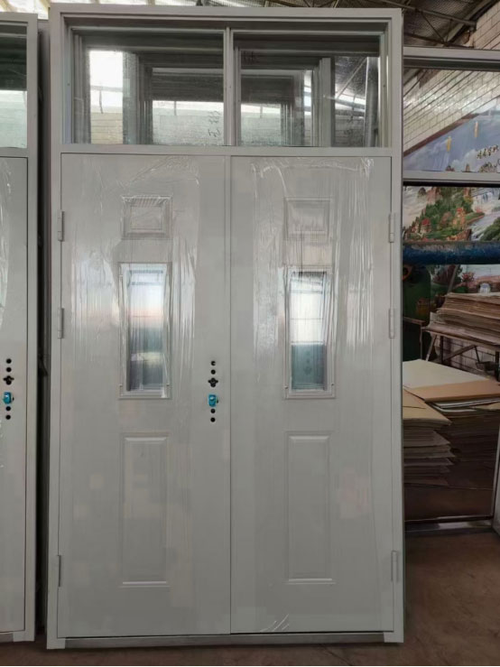 长武学校教室门