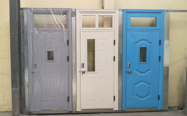 长武学校教室门